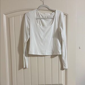 Olive & Oak Classic White Long Sleeve Top